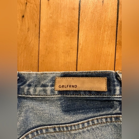 GRLFRND Karolina Jeans in Without Love - Picture 11 of 16